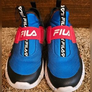 Fila Size 3 Shoe